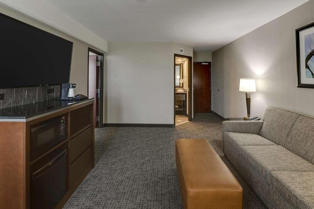 Drury Inn & Suites St Joseph เซนต์โจเซฟ ห้อง รูปภาพ