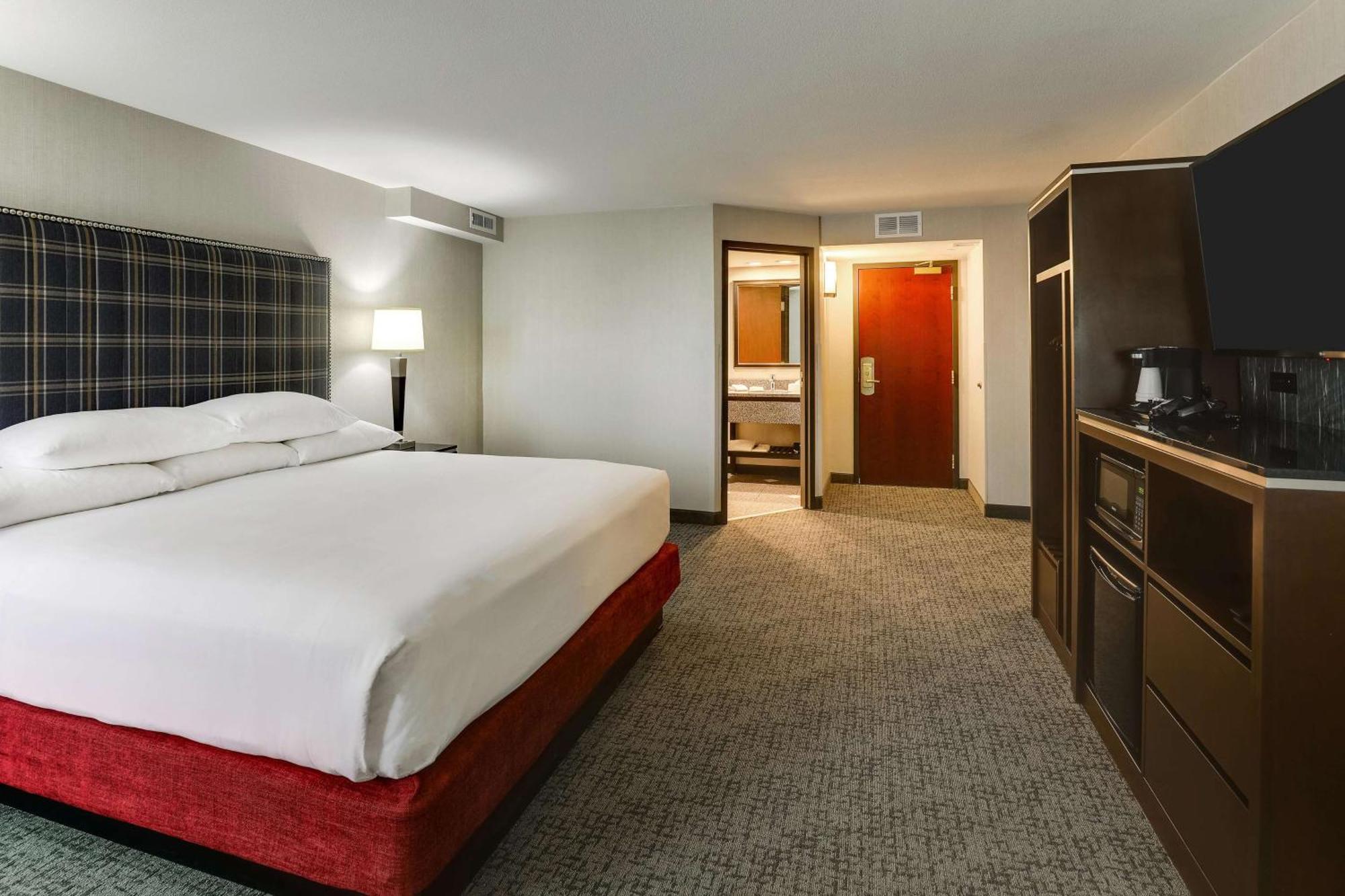 Drury Inn & Suites St Joseph เซนต์โจเซฟ ภายนอก รูปภาพ