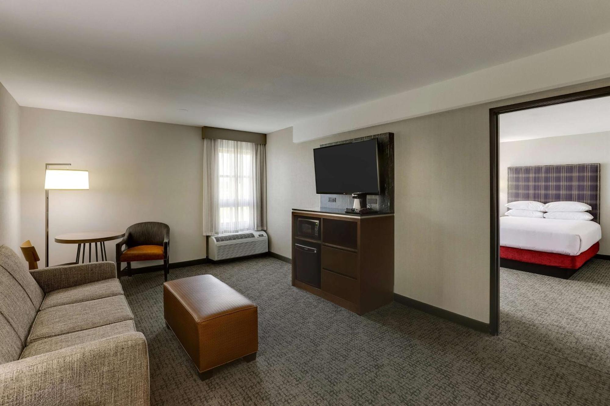 Drury Inn & Suites St Joseph เซนต์โจเซฟ ภายนอก รูปภาพ